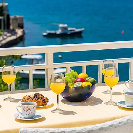 Sunny Seafront With Sunbeds! Unique * Zaton (Dubrovnik-Neretva)