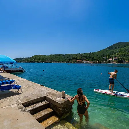 Sunny Seafront With Sunbeds! Unique Zaton (Dubrovnik-Neretva)
